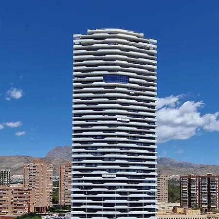 Sea View, 30th Floor, Garage, Heated Pool, Ac