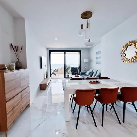 Sea View, 30th Floor, Garage, Heated Pool, Ac Апартаменты *