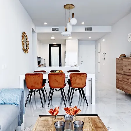 Sea View, 30th Floor, Garage, Heated Pool, Ac *