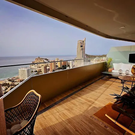 Sea View, 30th Floor, Garage, Heated Pool, Ac