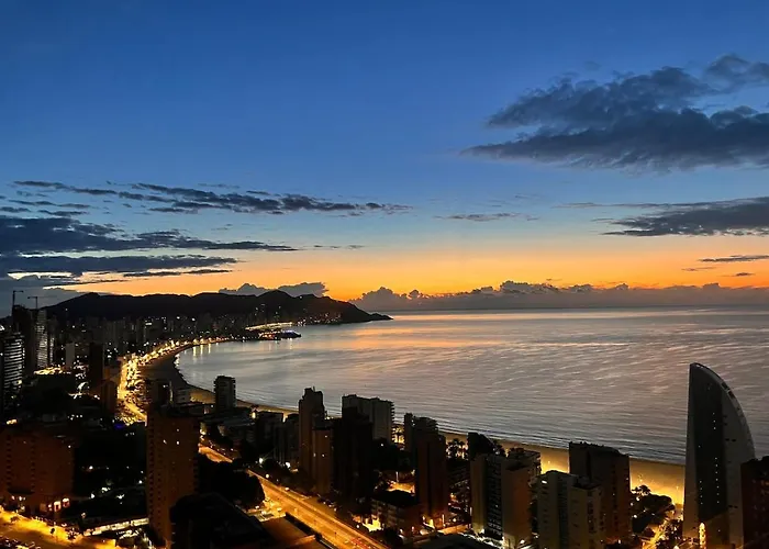 Sea View, 30th Floor, Garage, Heated Pool, Ac Апартаменты *