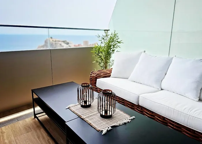 Апартаменты Sea View, 30th Floor, Garage, Heated Pool, Ac *