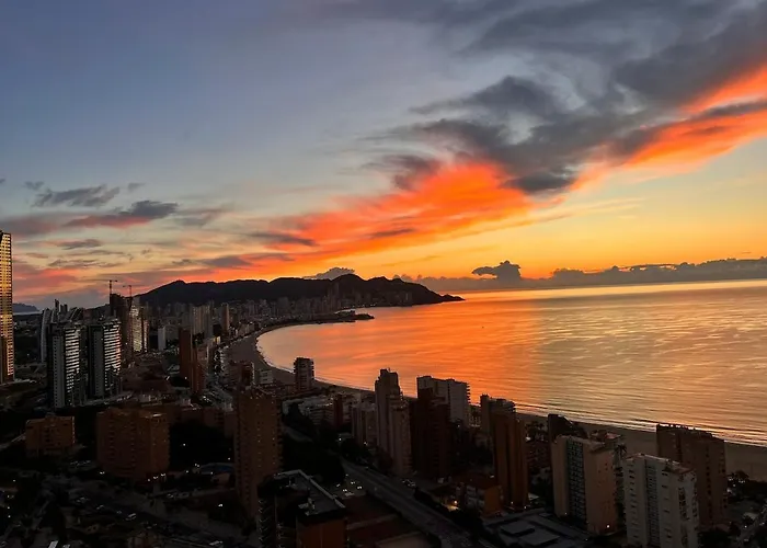 Sea View, 30th Floor, Garage, Heated Pool, Ac Бенидорм