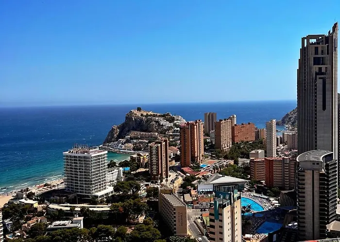 Sea View, 30th Floor, Garage, Heated Pool, Ac